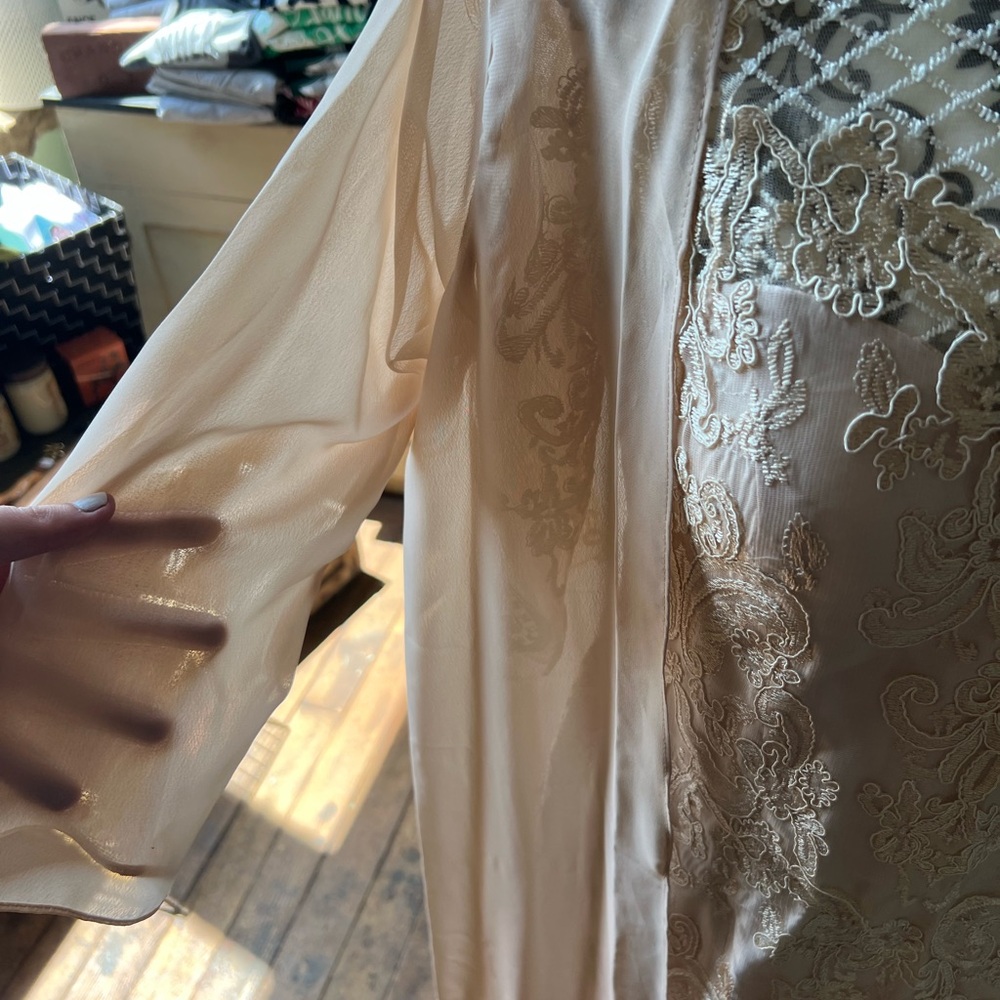 Elegant Lace Mother Of The Bride/Groom Sheath Silhouette 3/4 Sleeve Dress - Picture 10 of 16